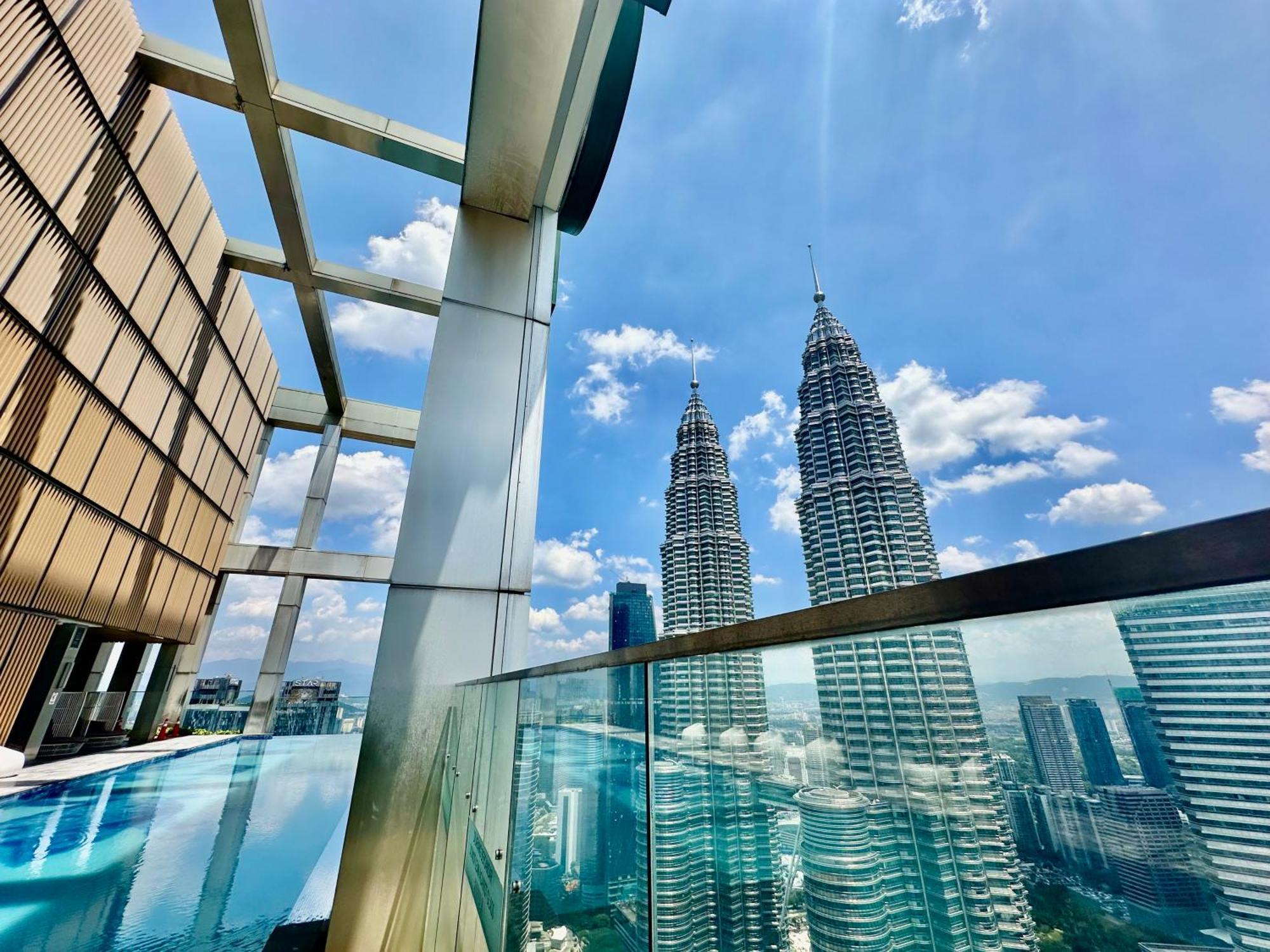 Victoria Home Tropicana The Residence Klcc Bukit Bintang Kuala Lumpur Exterior photo